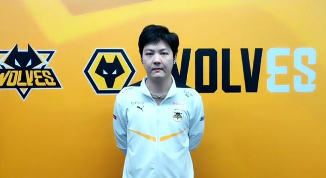 谁先拿