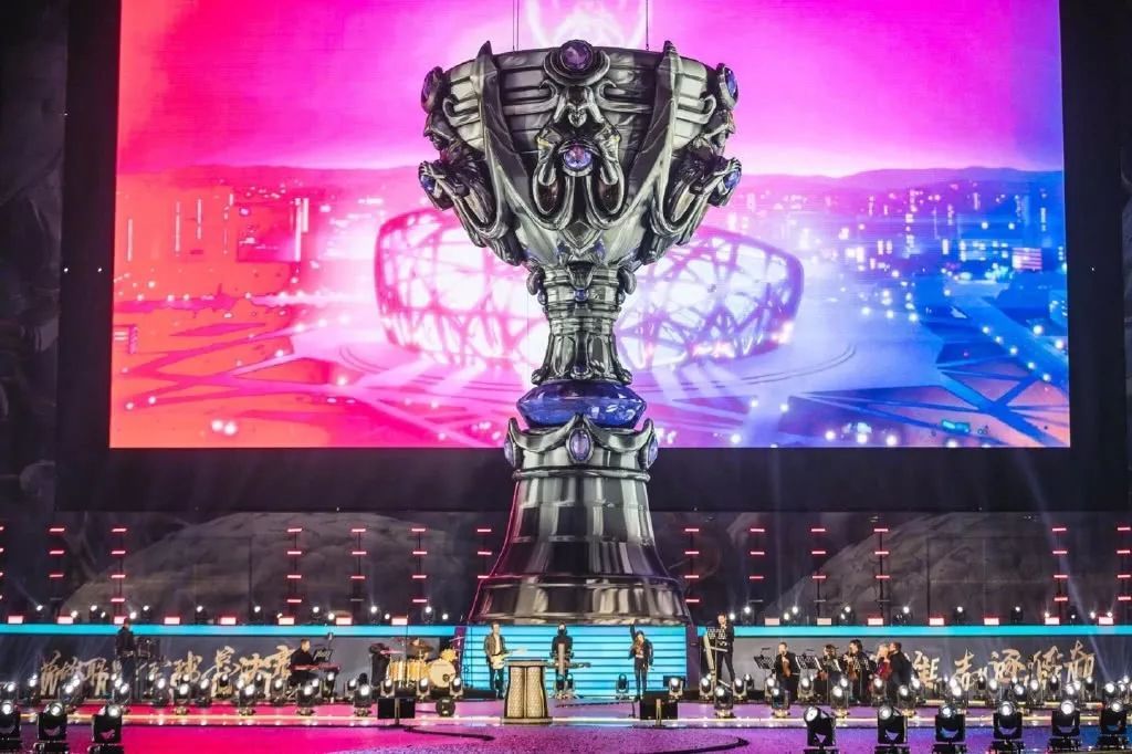 GALA状态好到爆棚 多项数据排在联赛第一