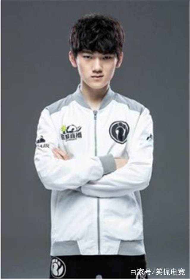 LPL春季季后赛败者组TES vs V5迫近，选手们排位都在练什么？